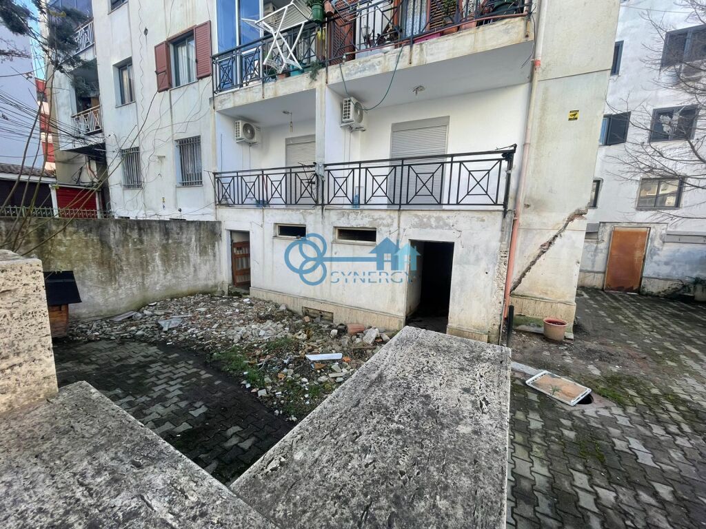 Sale or rent business premises