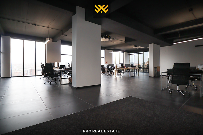Lokal 236m² për #shitje te Prishtina e Re.