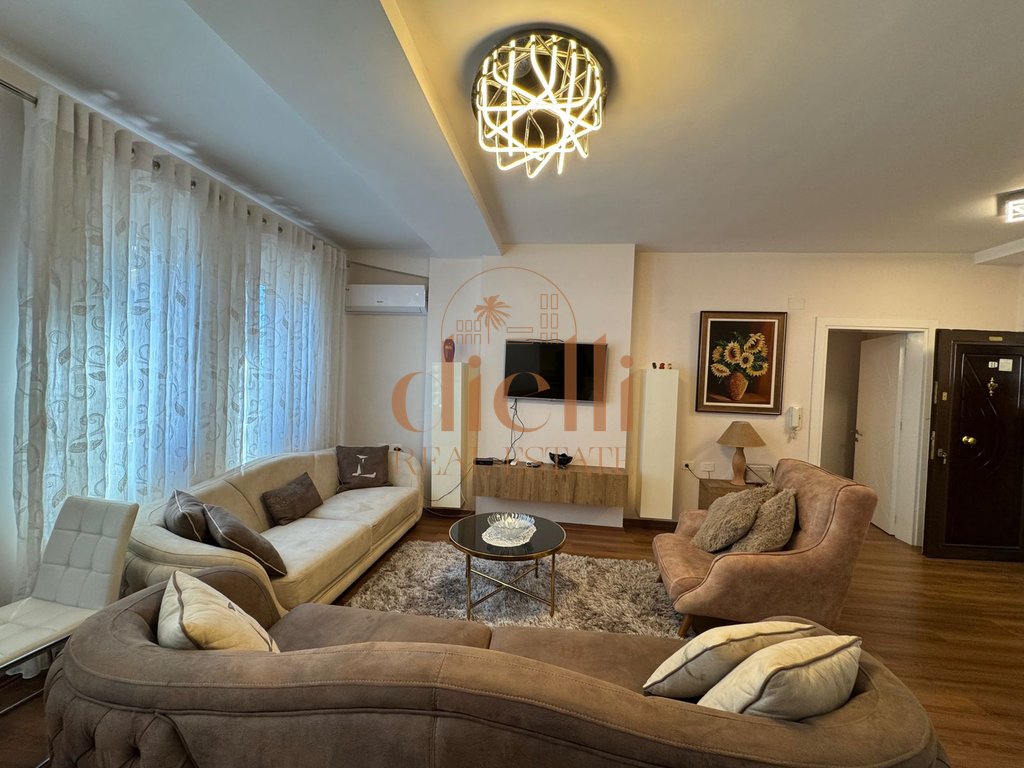 Apartamento 1+1 en venta en Pogradec