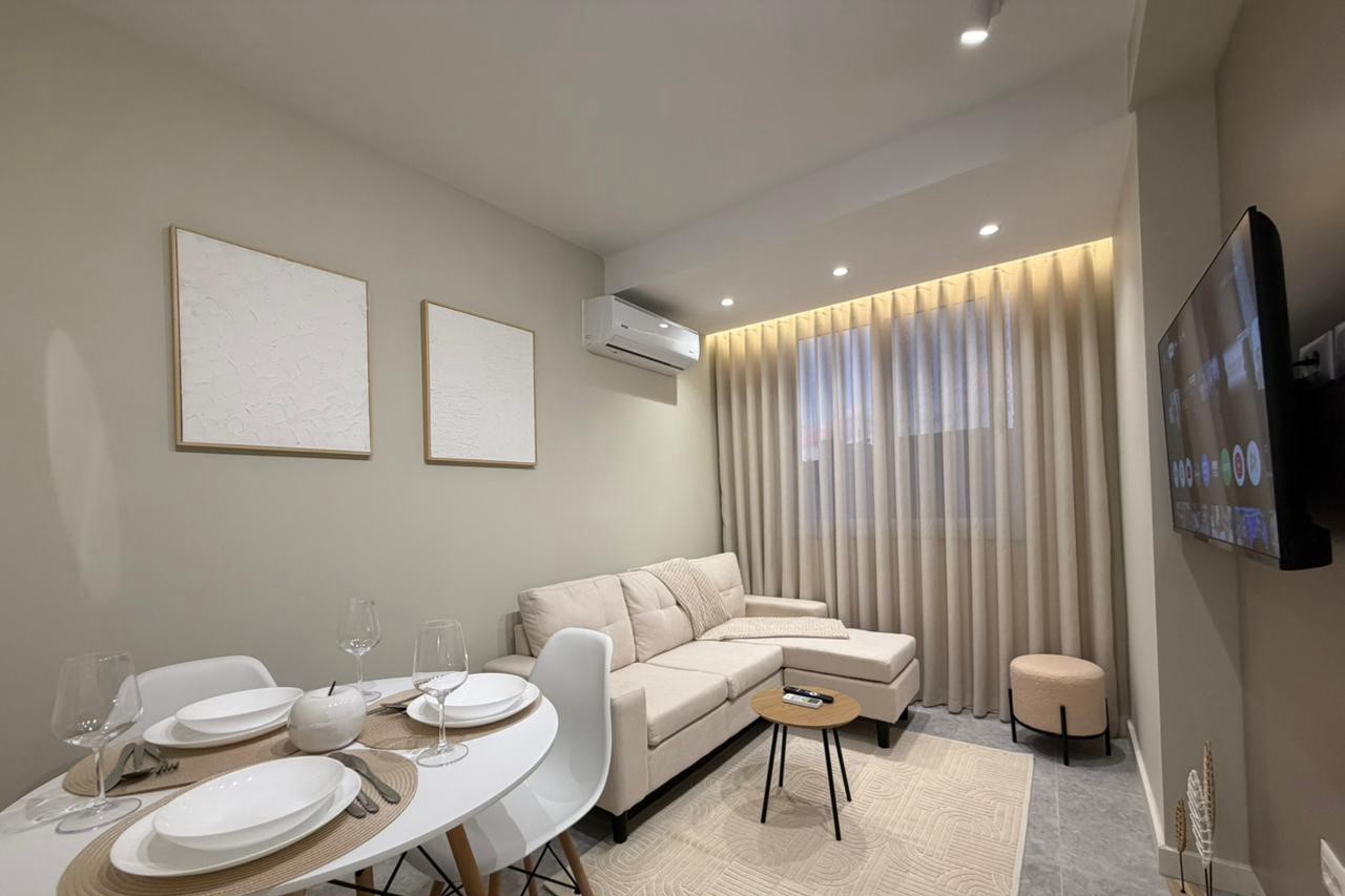 Sale | 2 apartments 1 + 1 | 21 dhjetori | 200000 €