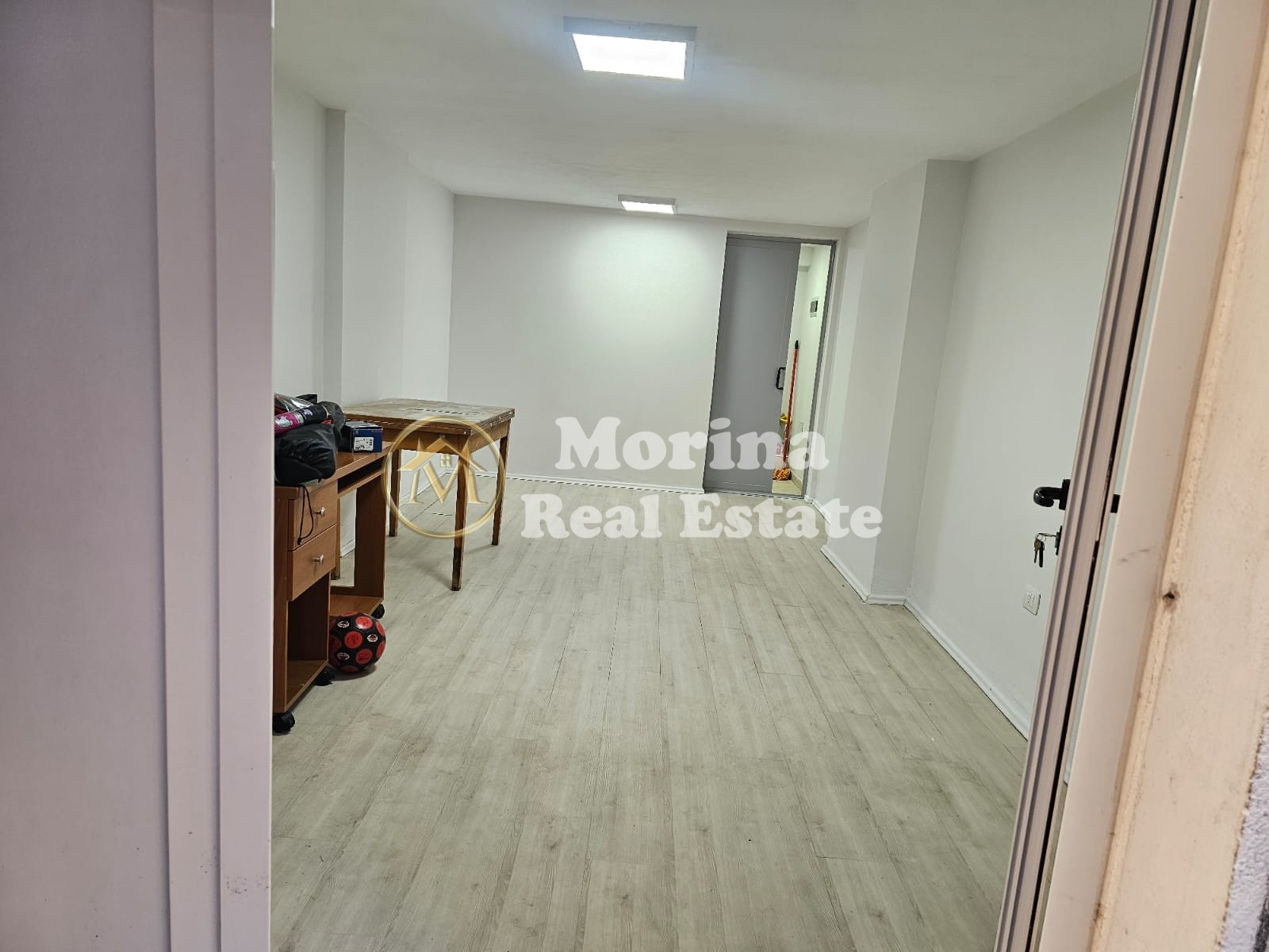 For sale, business premises, 69,000 euro (3)