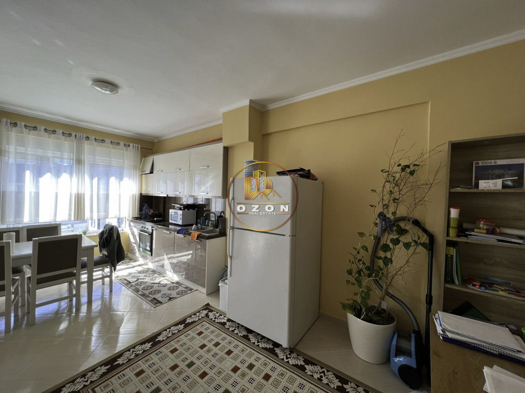 Apartamento à venda 3+1+2 no liqeni i thate!