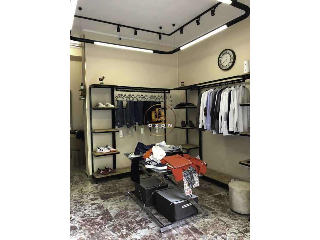 Loja à venda na comuna de paris!