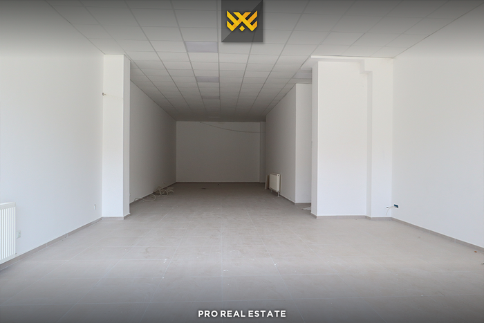 Lokal 107.8m² në #shitje në rrugën b.