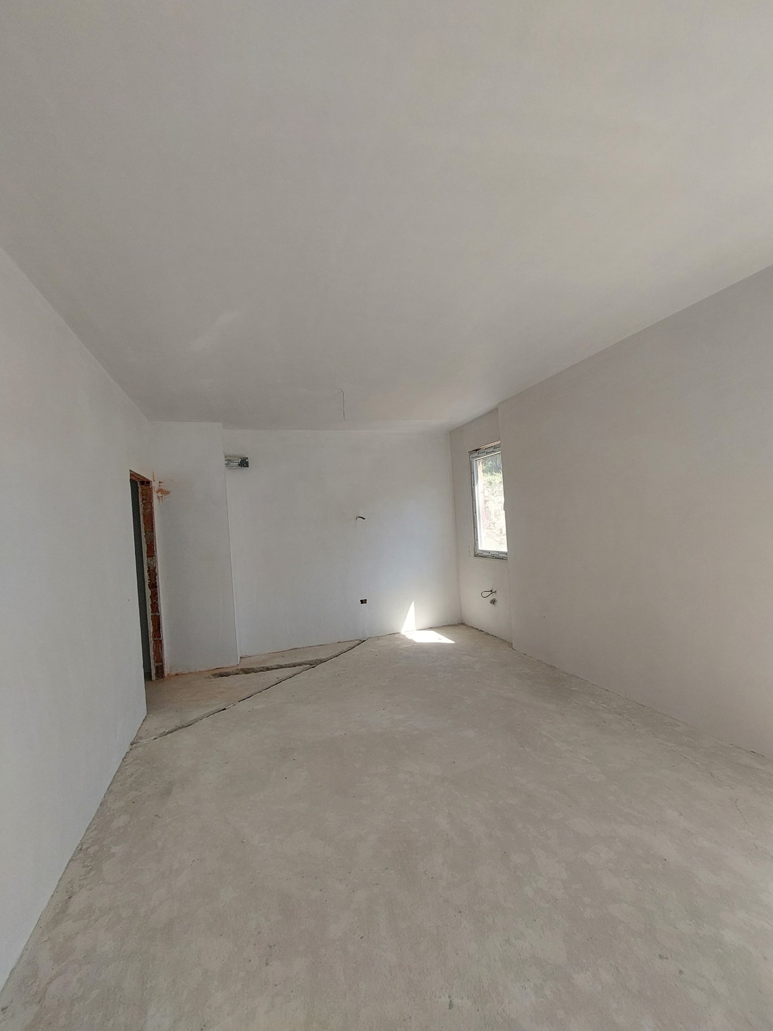 Shitje | apartament 2 + 1 | Liqeni i Thatë | 212000 €