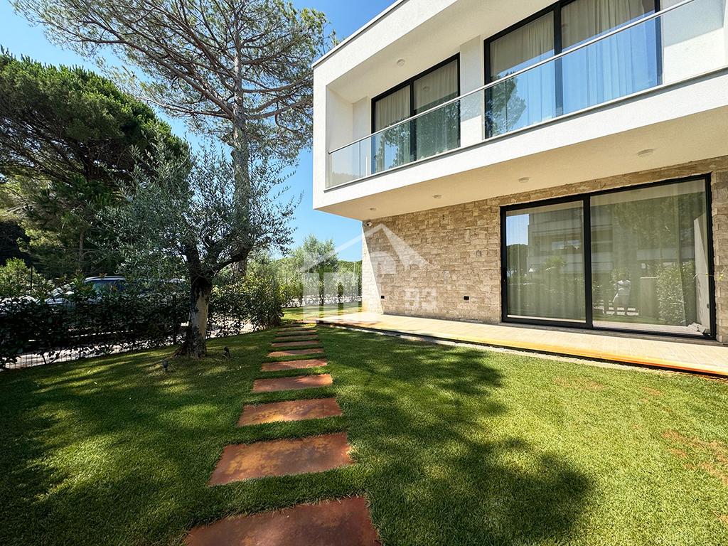 "San Pietro" hotel & residences