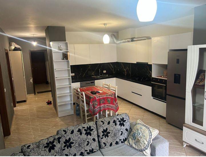 Verkauf | 2 + 1 wohnung | Astir | 170.000 €