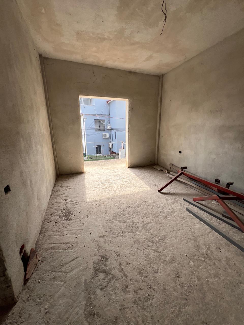 Venda | villa de 2 andares | 5 maji | €350.000 (3)