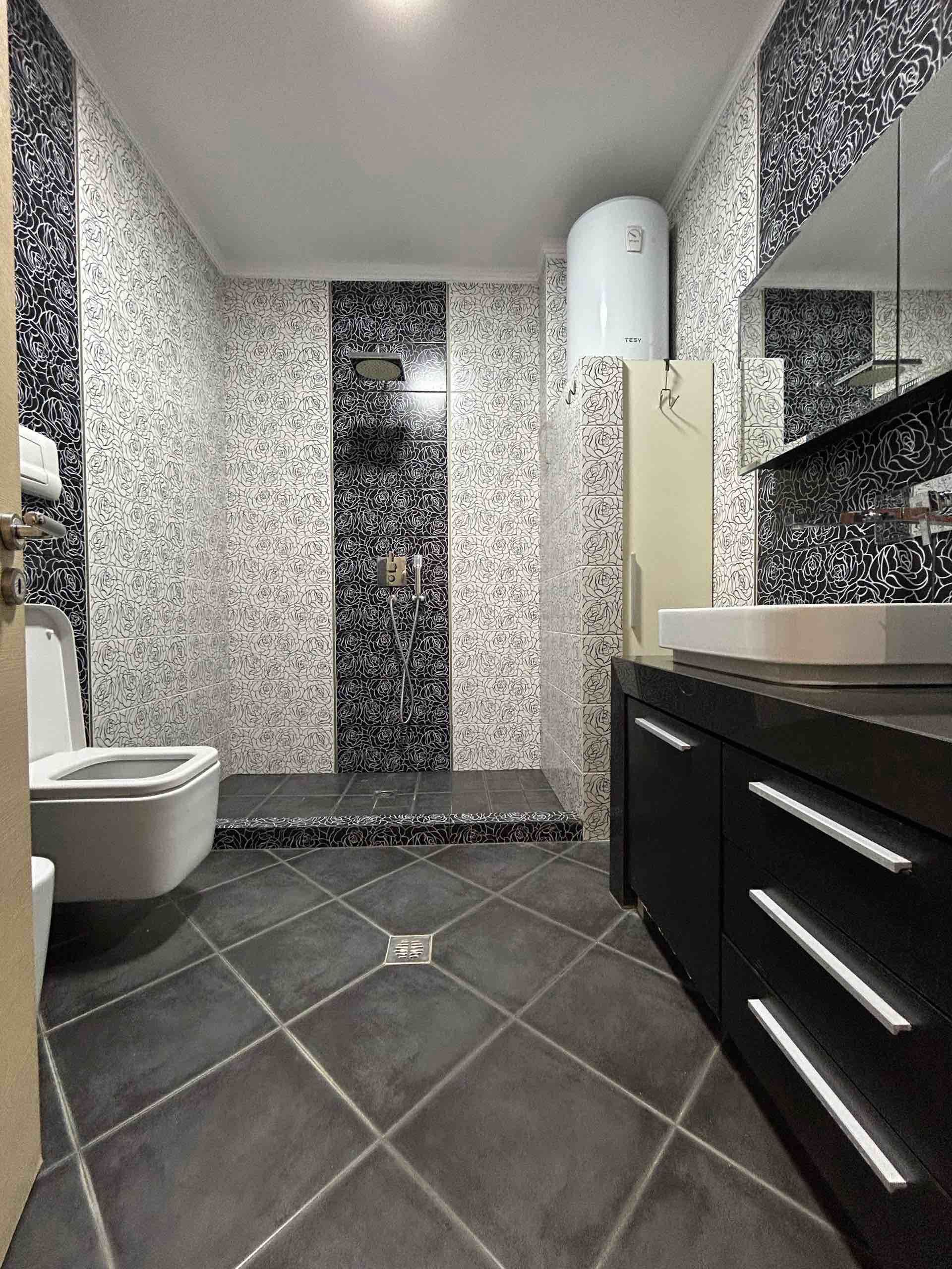 Vente | appartement 1 + 1 | selitë; commune de paris | 170 000 € (3)
