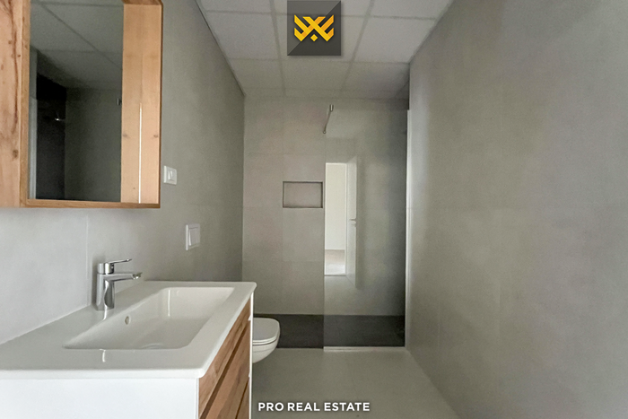 Appartement - duplex 161,9m² à #vente dans le quartier kodrina. (5)