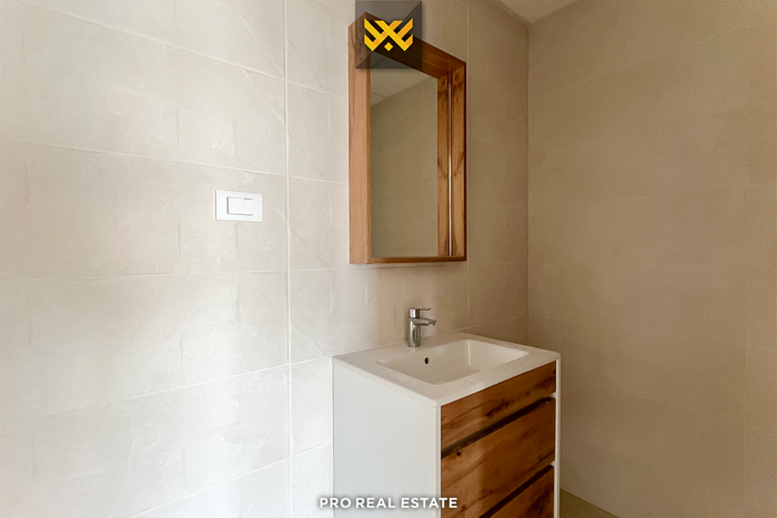 Appartement - duplex 161,9m² à #vente dans le quartier kodrina. (6)