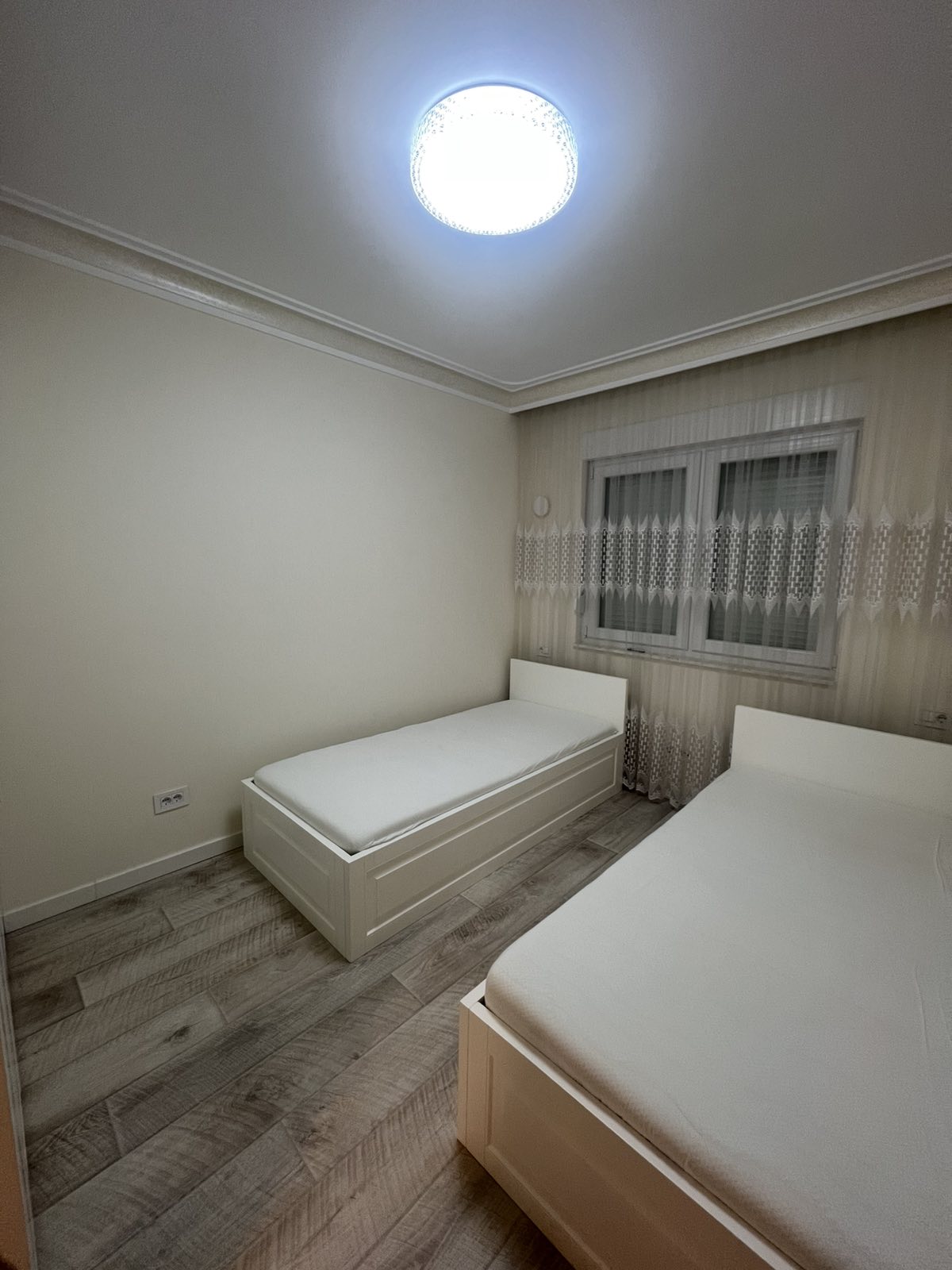 Banesë me qira 3+1 në matin 1