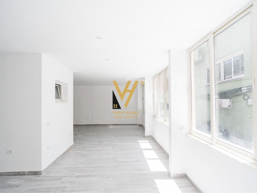 Büro 120 m² zu mieten in den agimi-gebäuden 1.200 euro (2)