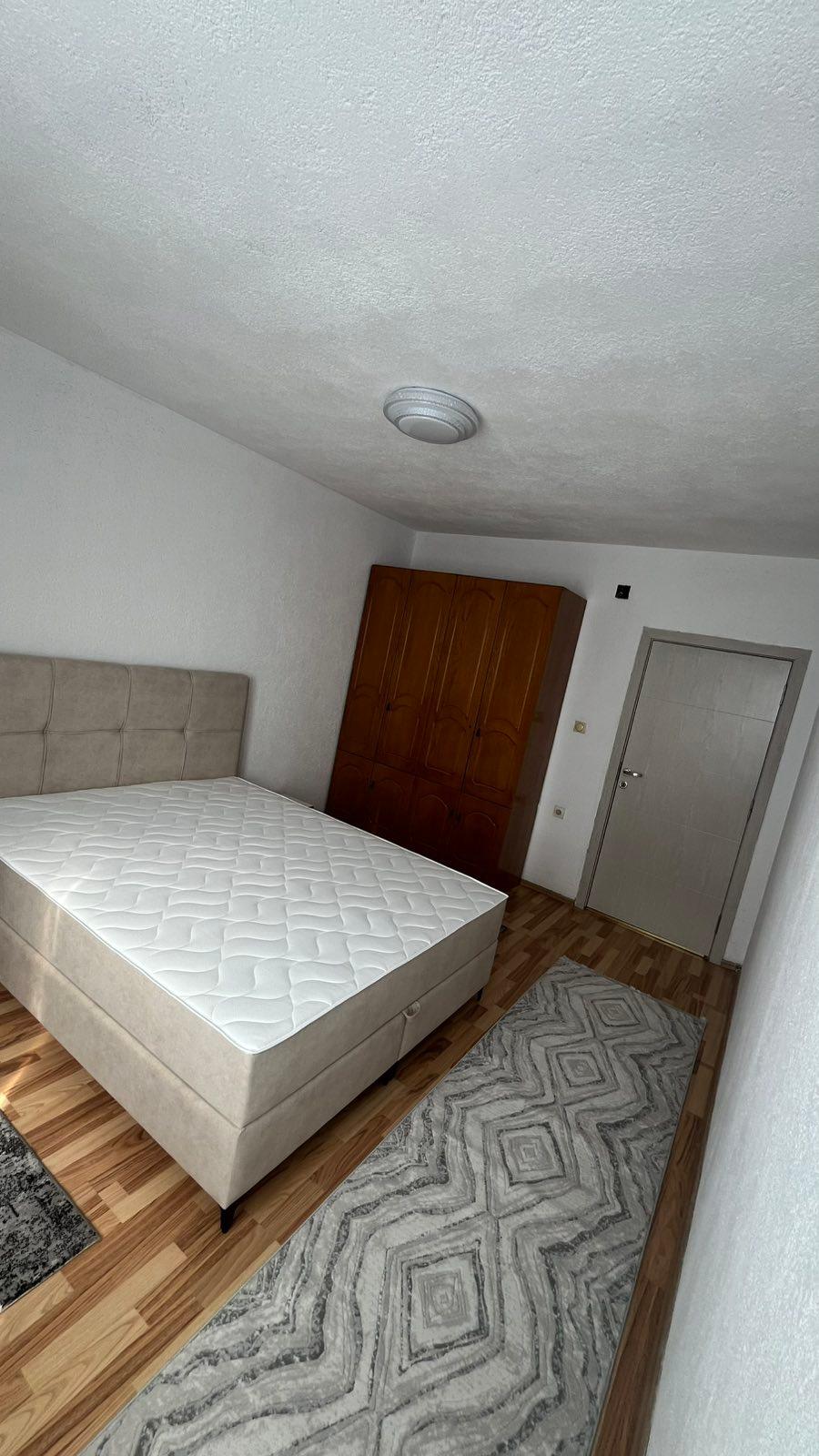 Apartamento 1+1 para alugar em Bregu i Diellit (4)