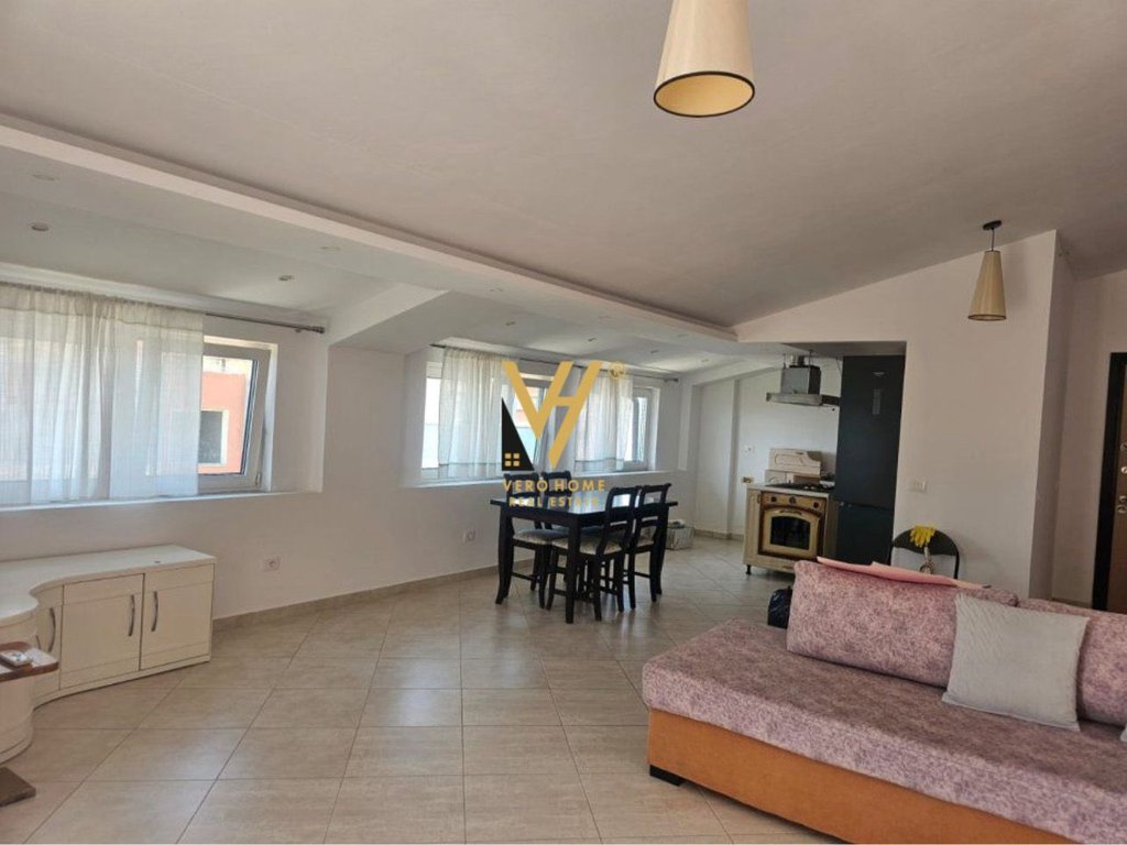 Penthouse 2+1+2+block zu vermieten bei fresku 600 euro (2)