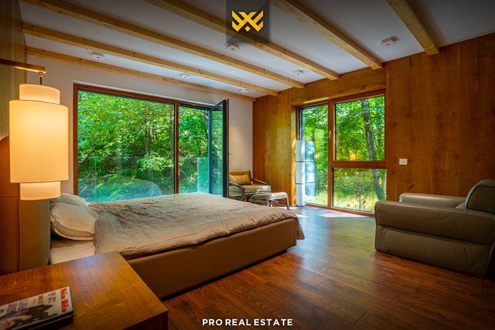 Villë 330m² për #shitje në brezovicë