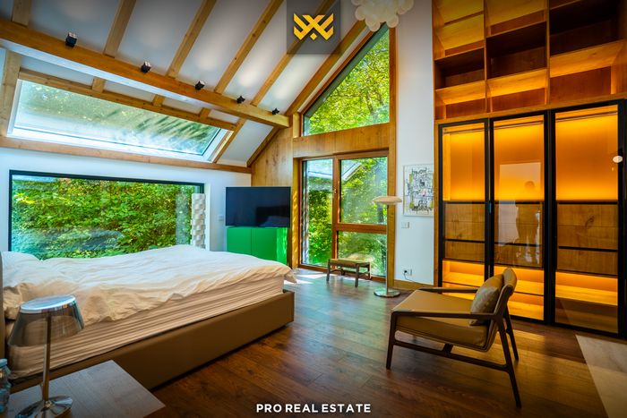 Villë 330m² për #shitje në brezovicë