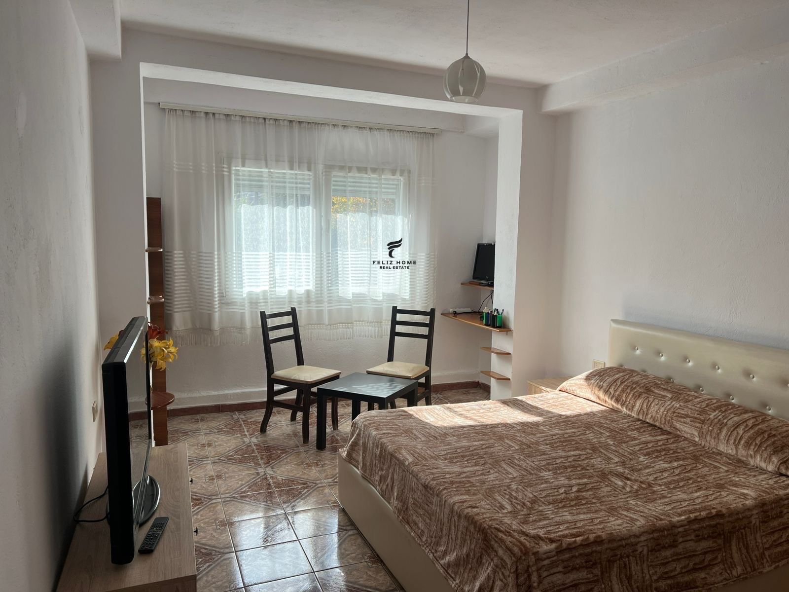 Apartament me qera 2+1 stacioni i trenit 65.000 leke