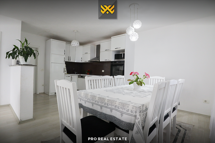 Casa de 295m² à venda em Çagllavicë (4)