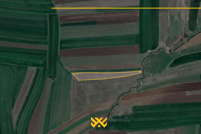 Terreno de 47,47 ari à venda em Çagllavicë (2)