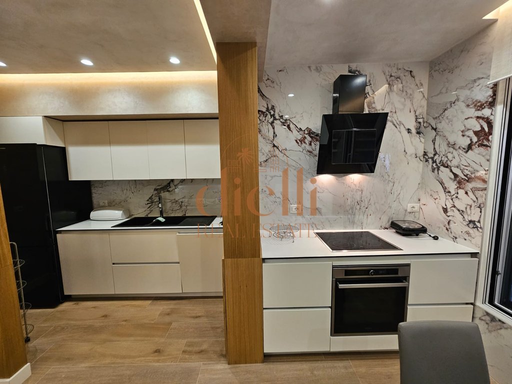 Appartamento 2+1 in vendita a mali robit durres (2)