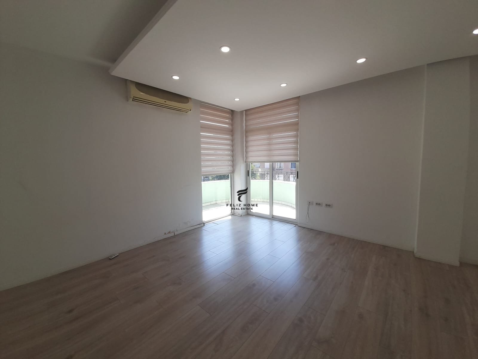 Apartment for rent 180 square meters willson building 2000 euro (2)