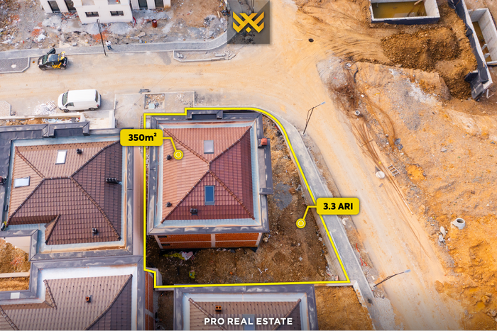 Casa de 350m² en venta en el barrio royal green residence (5)