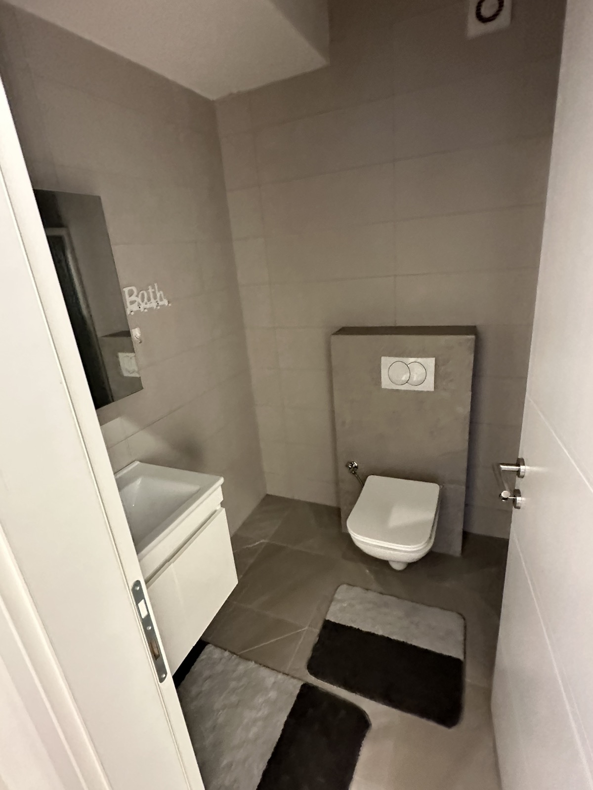 Piso en alquiler 2+1 en Bregu i Diellit (5)