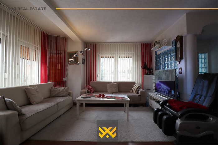 Shtëpi 273m² në #shitje në Veternik