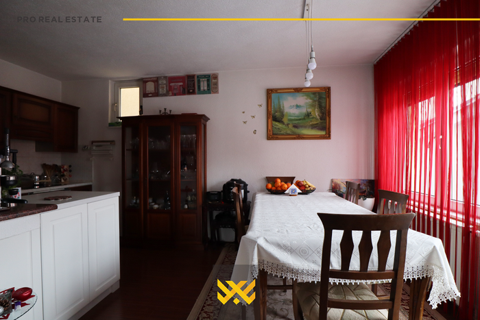 Shtëpi 273m² në #shitje në Veternik