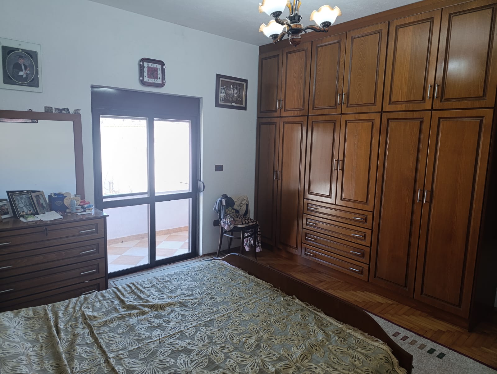 Vente | villa 8 + 1 | Durrës | 630000 € (2)