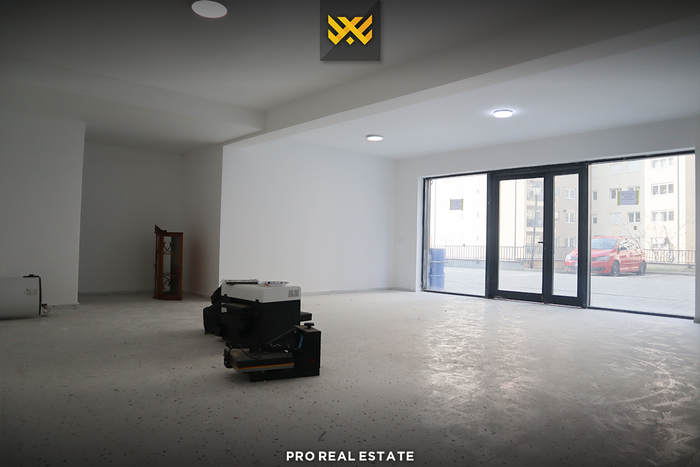 Lokal 70m² për #shitje në velani