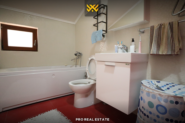 House 443m² for sale in hajvali