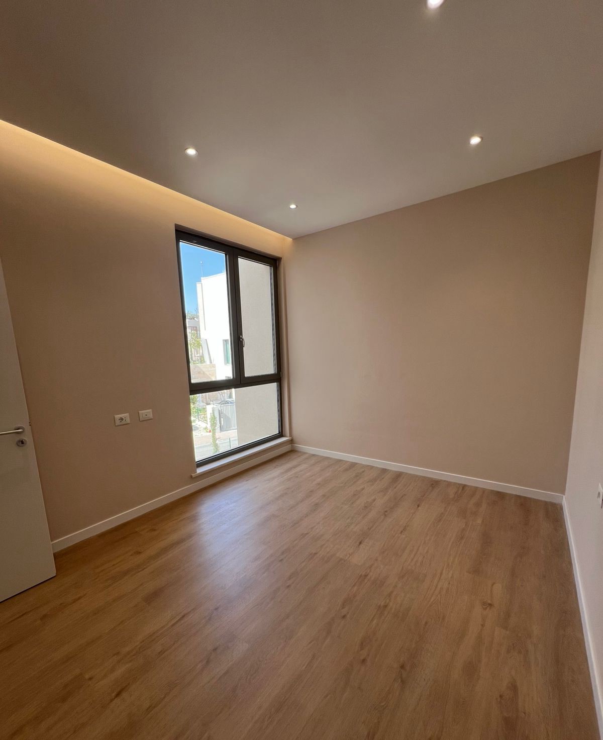 Miete | villa 5 + 1 | trockener see | 2200 €/monat (6)