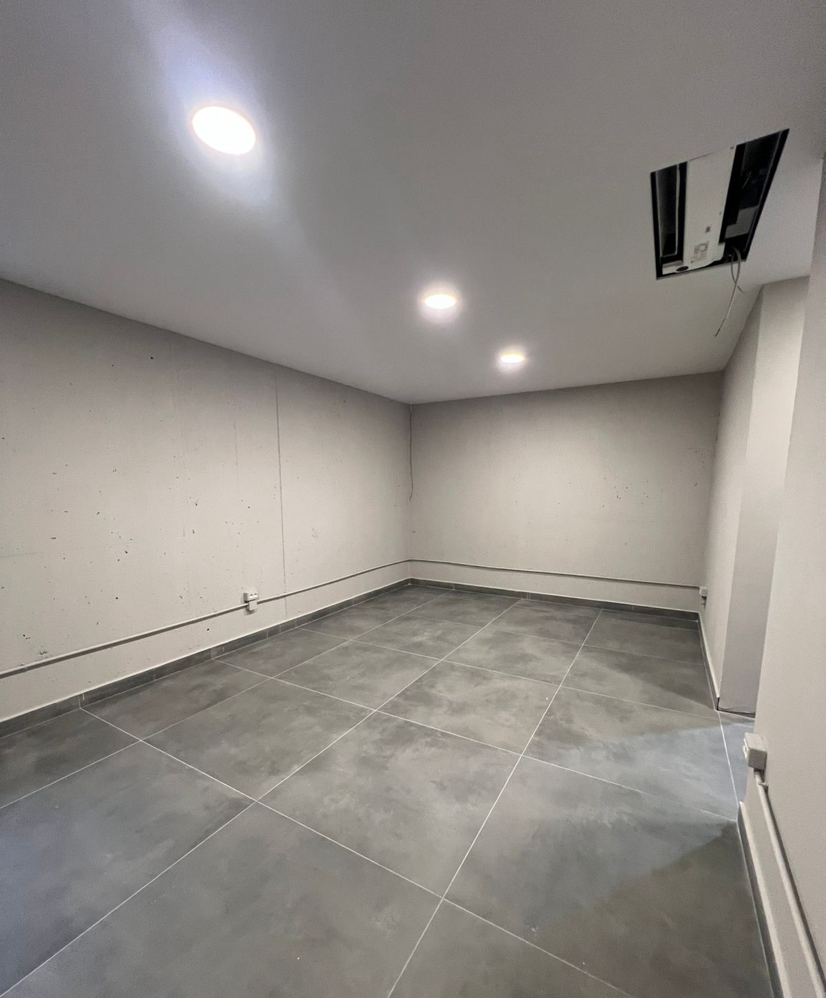 Miete | villa 5 + 1 | trockener see | 2200 €/monat (7)