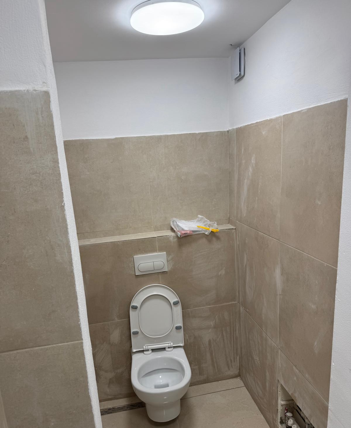 Shitje | ambjent biznesi | rruga mine peza | 190000 € (6)