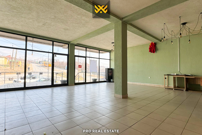 Lokal 92m² zur #miete in matiçan