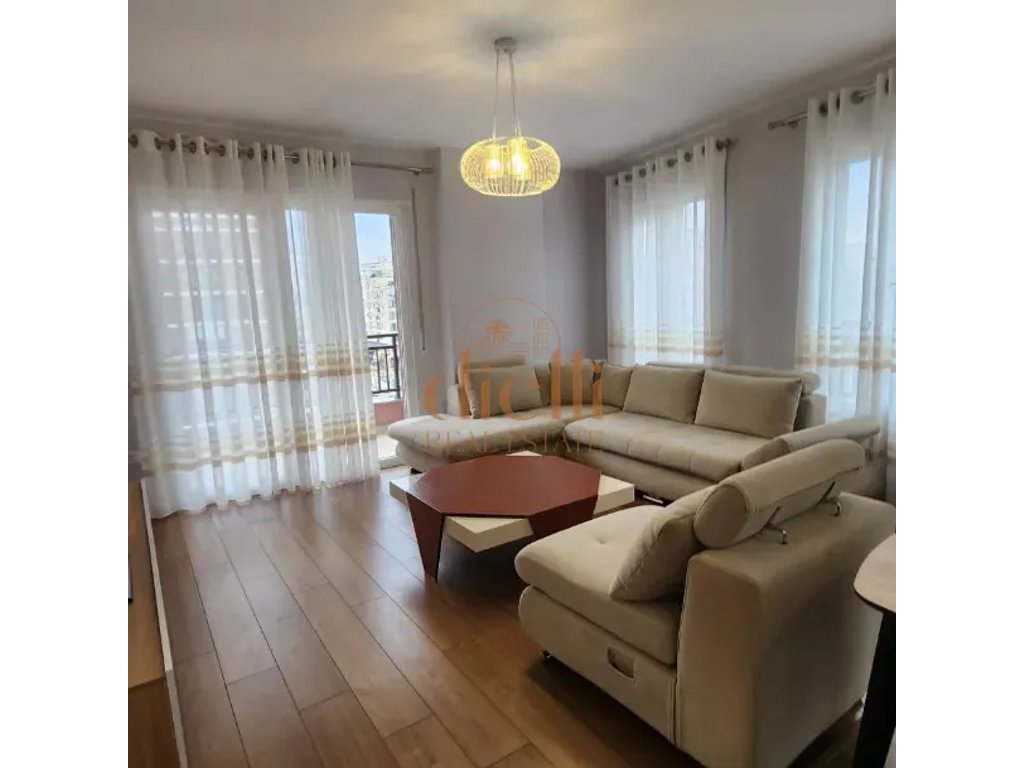 Apartamento 2+1+2 en alquiler en Astir