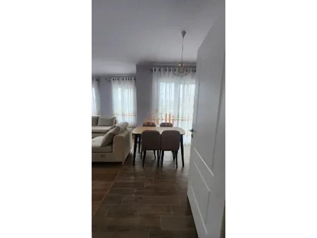 Apartamento 2+1+2 en alquiler en Astir