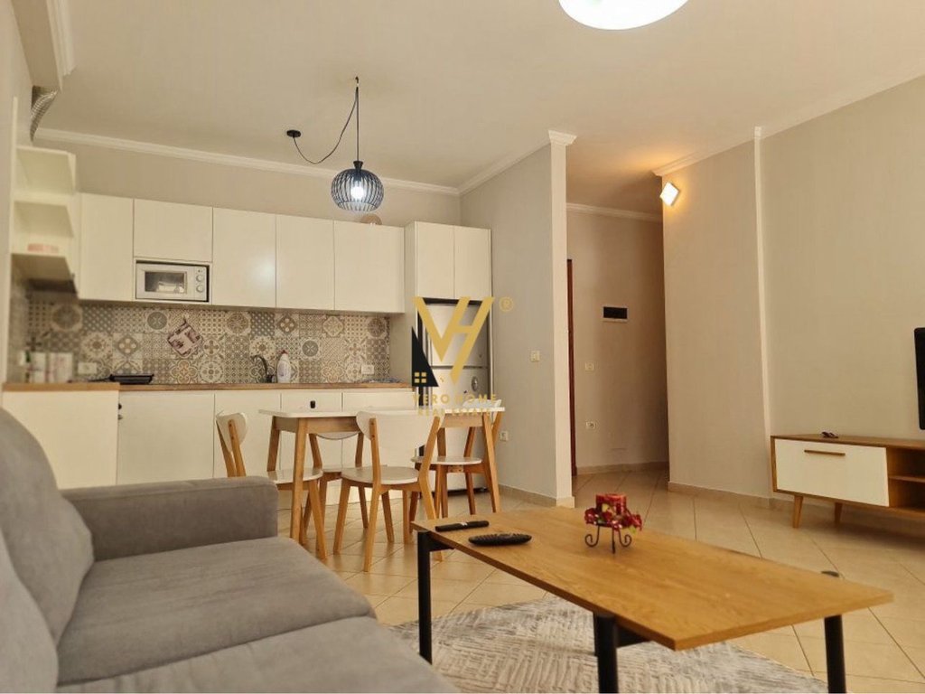 Appartamento 1+1 in affitto nel centro 750 euro (3)