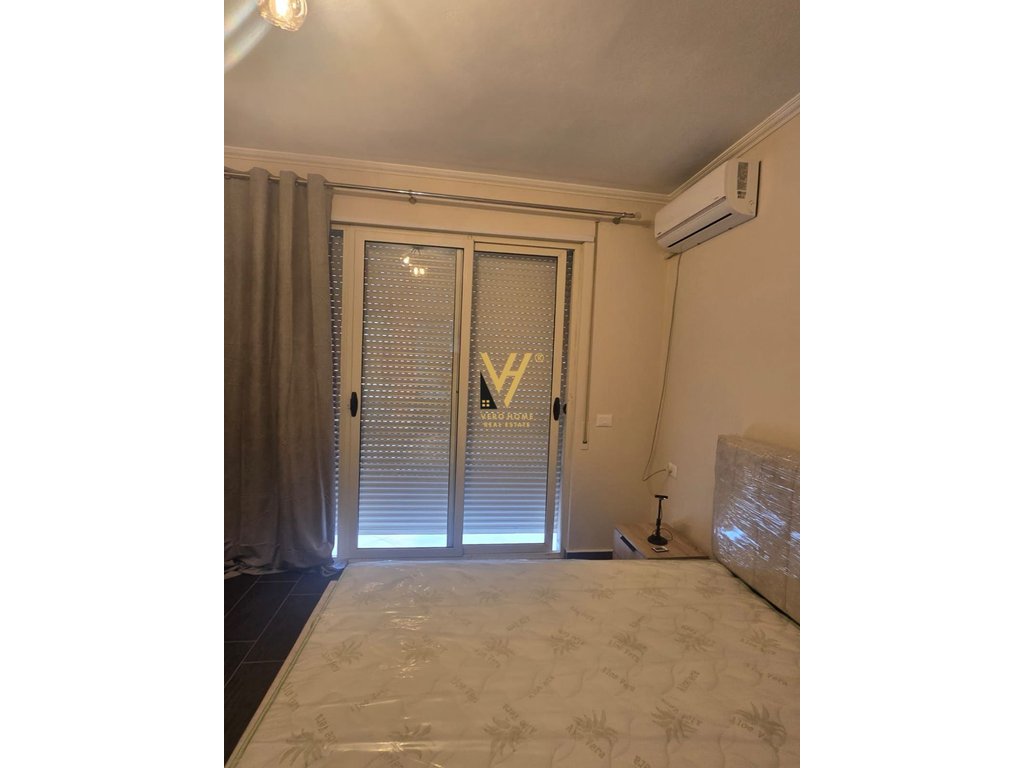 Apartment 2+1 for rent in kombinat 50,000 leke
