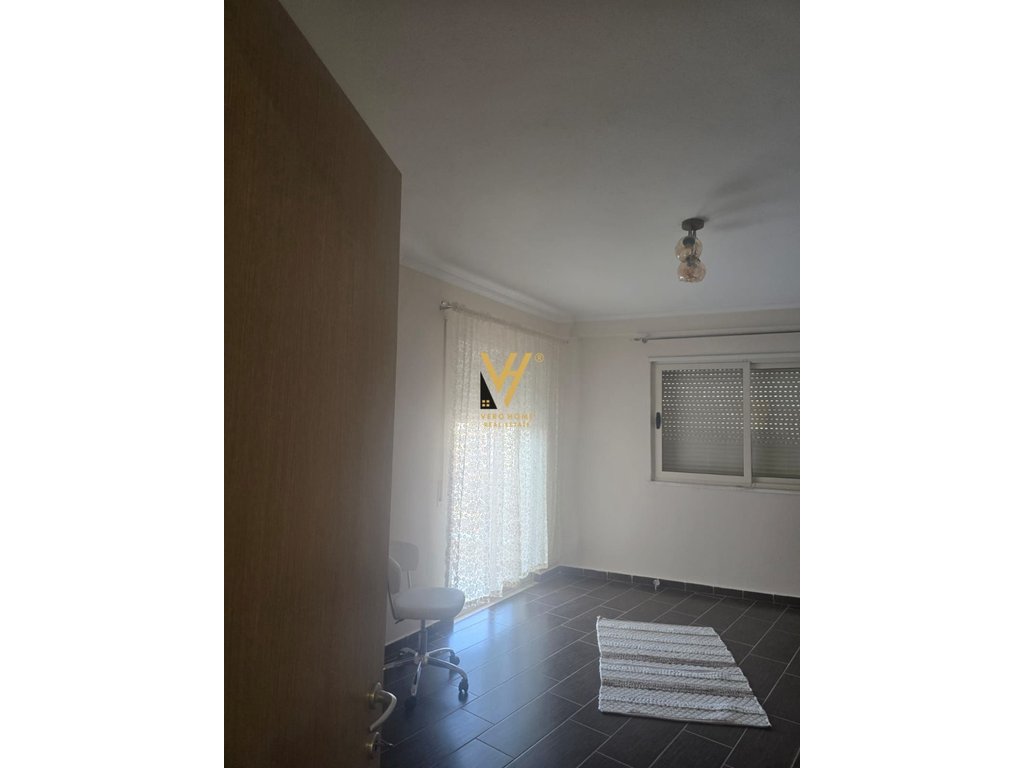 Apartment 2+1 for rent in kombinat 50,000 leke