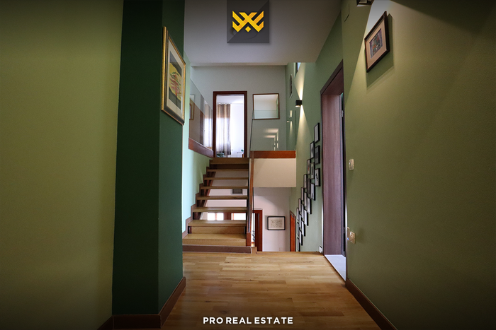 Casa di 500m² in affitto a taslixhe.