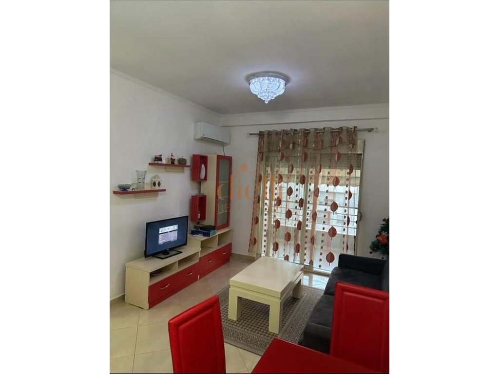 Apartamento 1+1 à venda na zona Astir