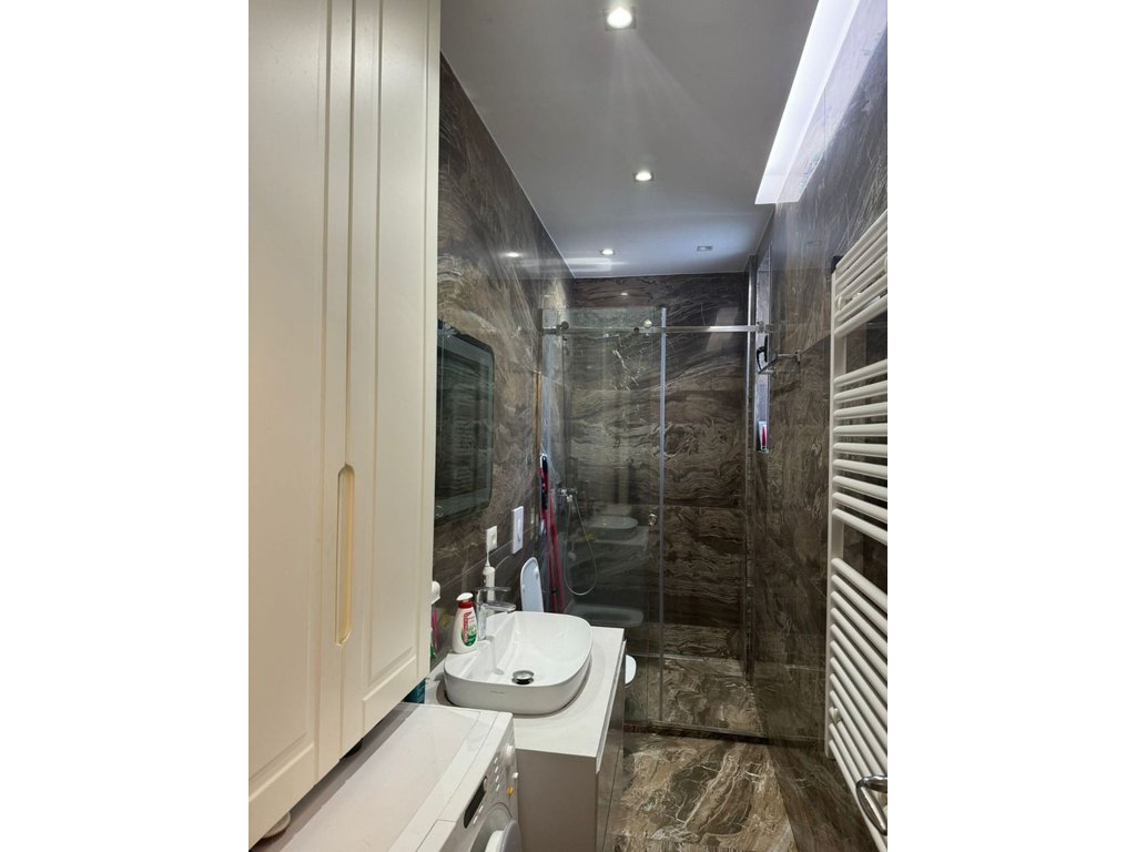 Apartamento 2+1 en venta en kodra e diellit