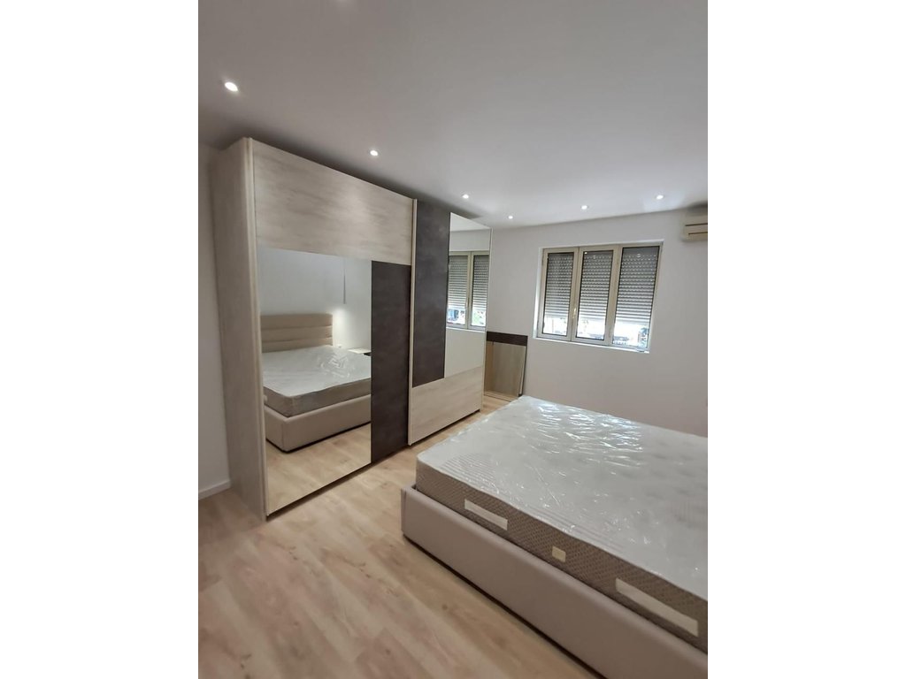 Apartament 2+1 per qira ne ali dem
