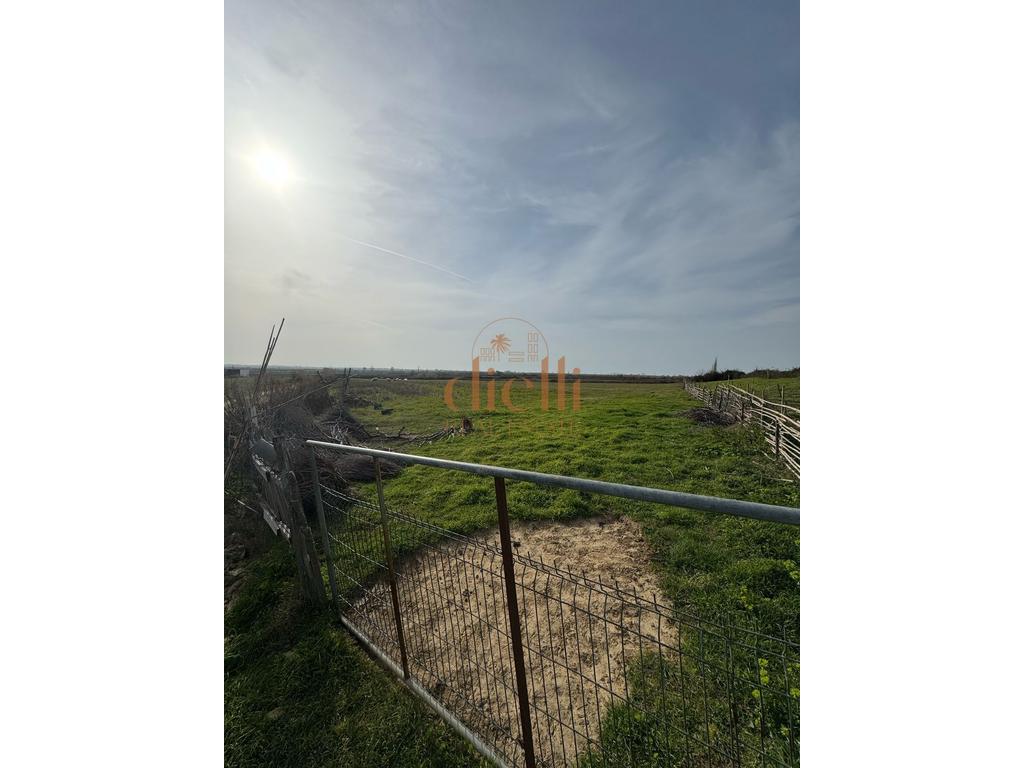 Terrain à vendre à gjiri i lalzit