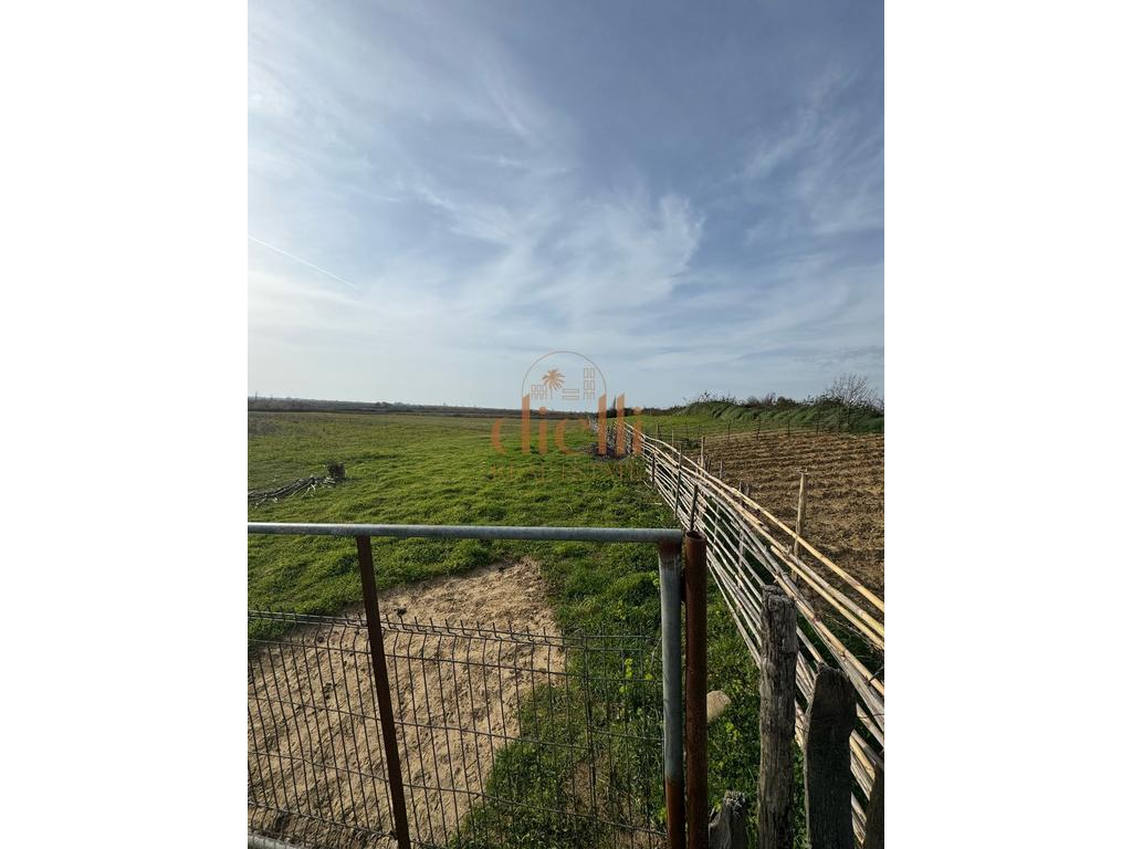 Terrain à vendre à gjiri i lalzit