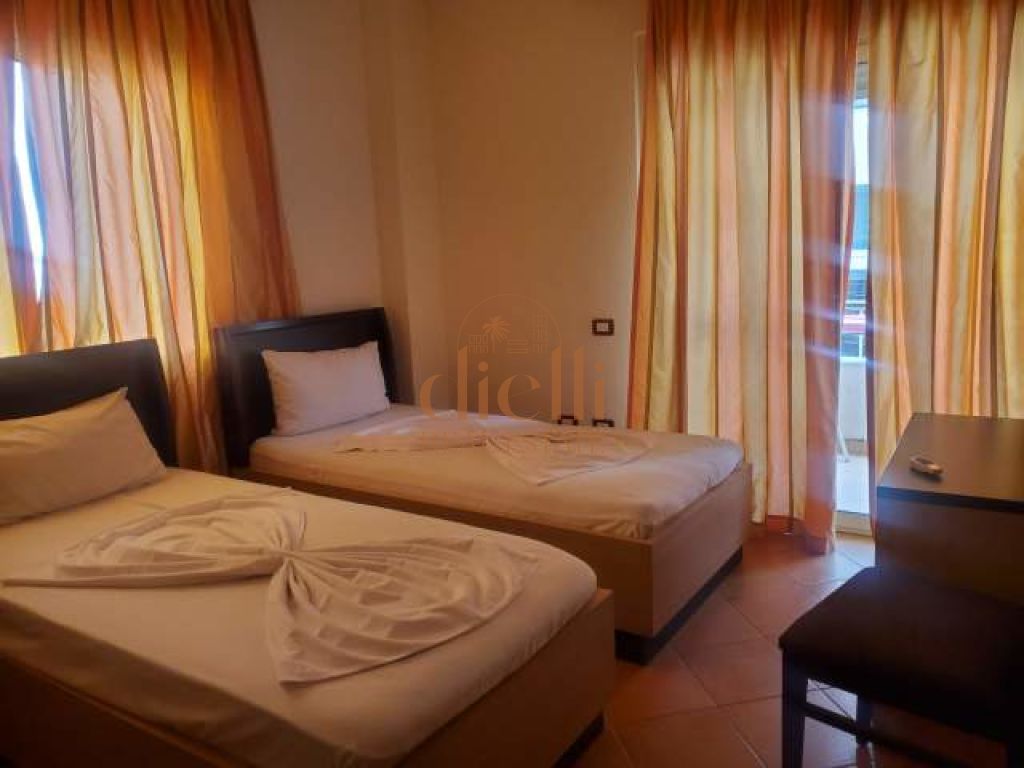 Exclusivo - hotel à venda em golem, a 20 metros do mar