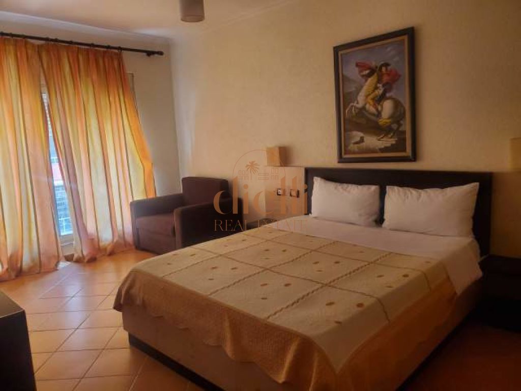 Exclusivo - hotel à venda em golem, a 20 metros do mar
